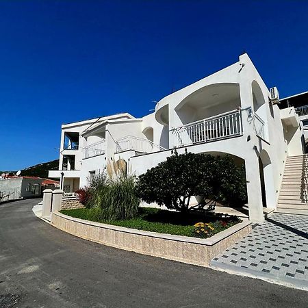 Apartments Obad Неум Екстериор снимка
