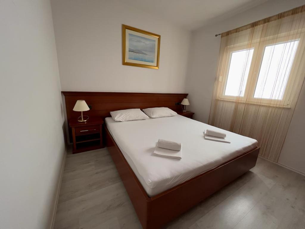 Apartments Obad Неум Екстериор снимка